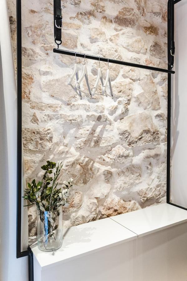 Amoretta Apartment